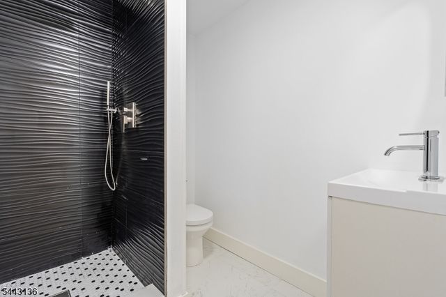 14 Lewisburg Rd, Wantage Twp., NJ 07461