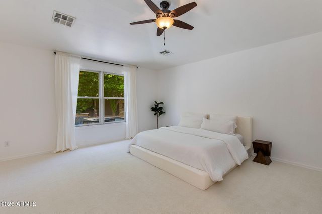 904 E MEAD Drive, Chandler, AZ 85249