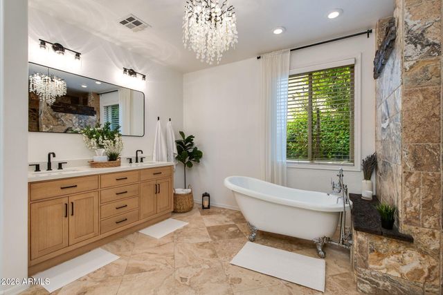 904 E MEAD Drive, Chandler, AZ 85249