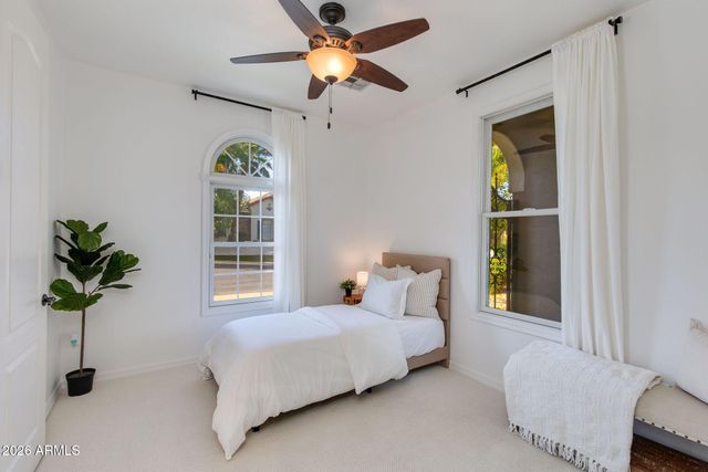 904 E MEAD Drive, Chandler, AZ 85249