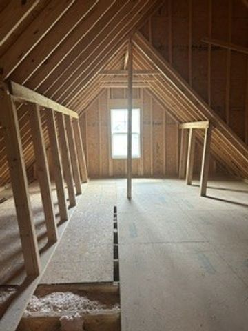 357 Oak Glen Dr, Smithville, TN 37166