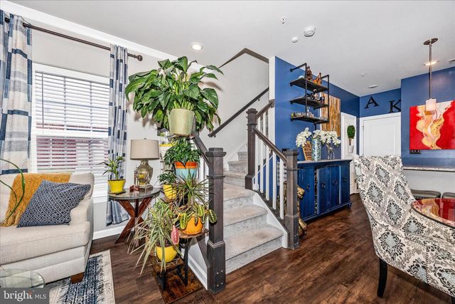 6036 FORUM SQ, Frederick, MD 21703
