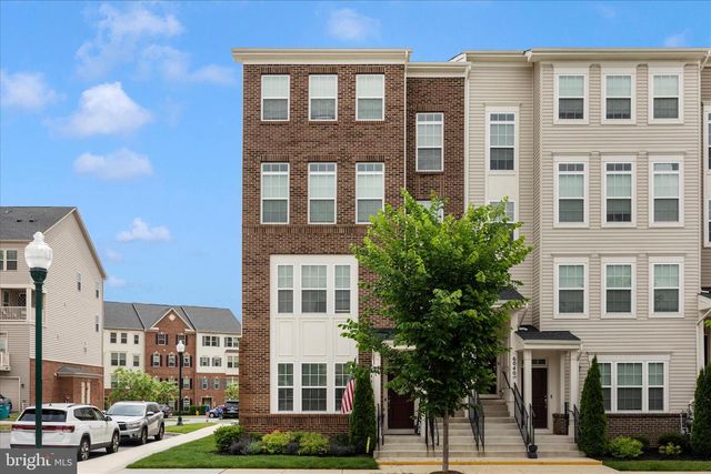 6036 FORUM SQ, Frederick, MD 21703