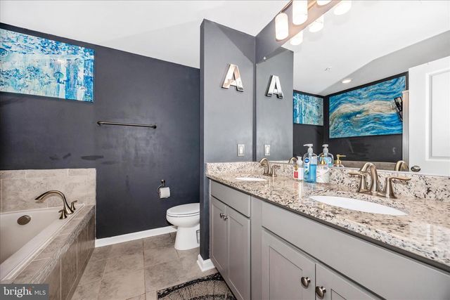 6036 FORUM SQ, Frederick, MD 21703