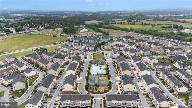 6036 FORUM SQ, Frederick, MD 21703