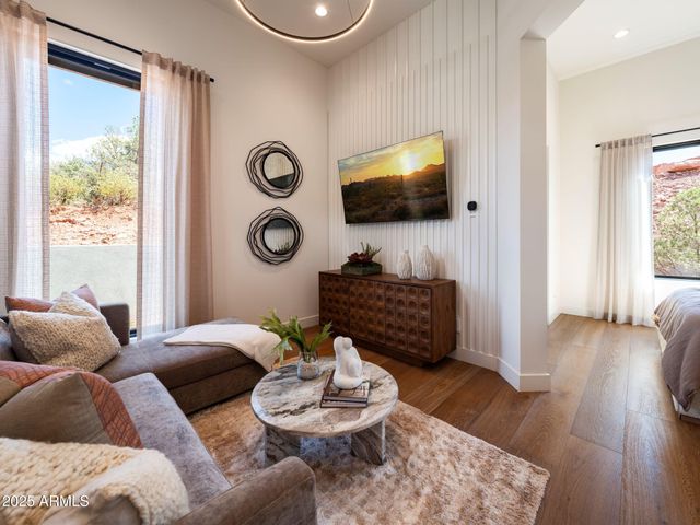240 HILLSIDE VISTA Drive, Sedona, AZ 86336