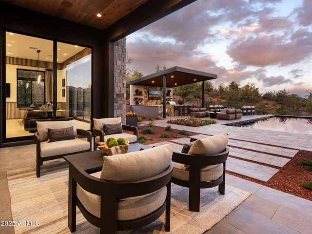 240 HILLSIDE VISTA Drive, Sedona, AZ 86336