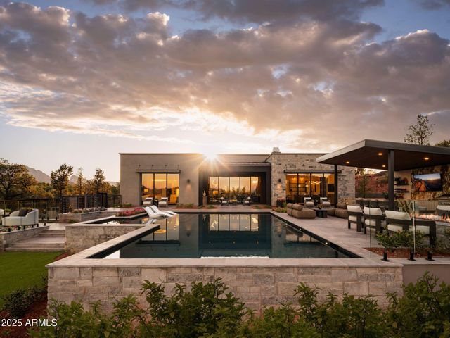 240 HILLSIDE VISTA Drive, Sedona, AZ 86336