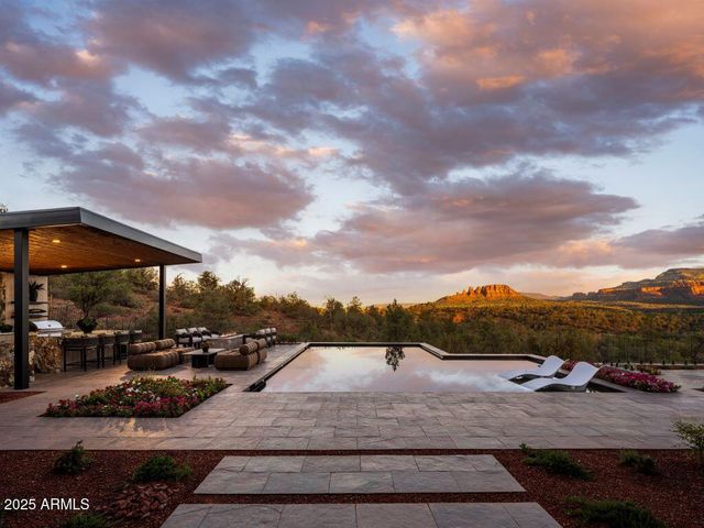 240 HILLSIDE VISTA Drive, Sedona, AZ 86336