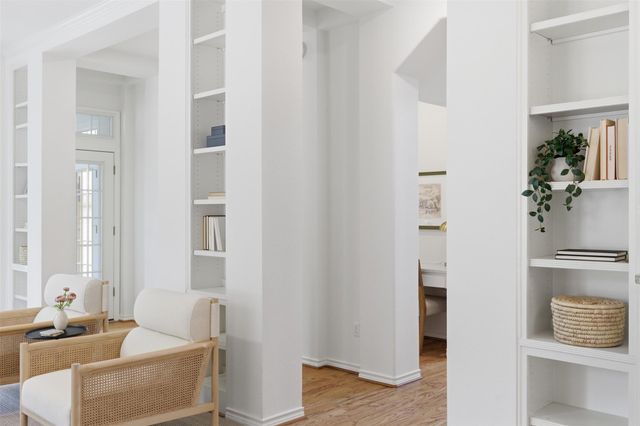 1717 Allium DR, Austin, TX 78733