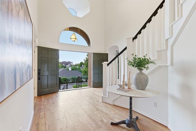 1717 Allium DR, Austin, TX 78733