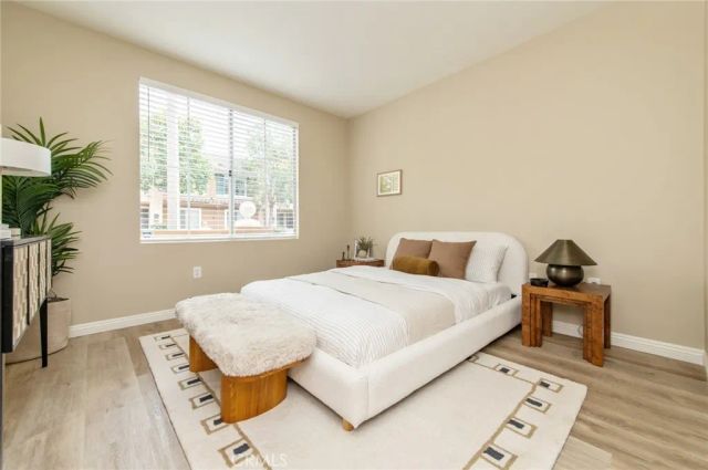 2605 Ladrillo Aisle, Irvine, CA 92606