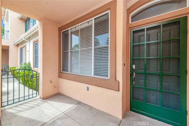 2605 Ladrillo Aisle, Irvine, CA 92606