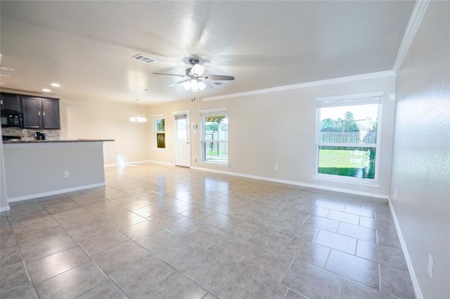 16614 Highland Villa Lane, Humble, TX 77396