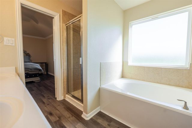 16614 Highland Villa Lane, Humble, TX 77396