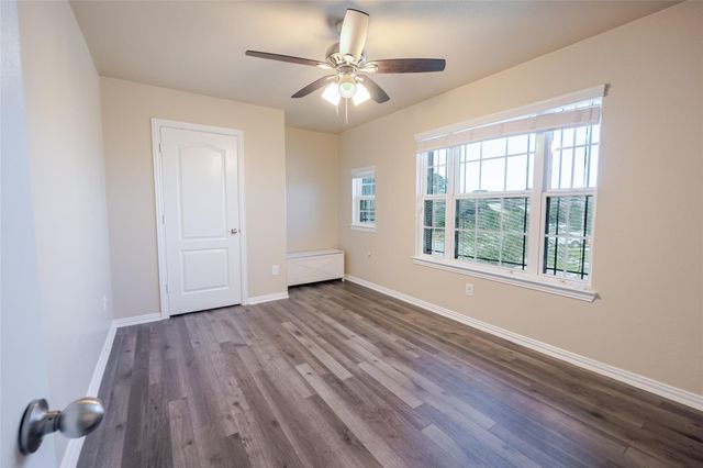 16614 Highland Villa Lane, Humble, TX 77396