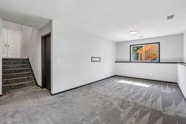 12181 Walnut Drive, Rogers, MN 55374