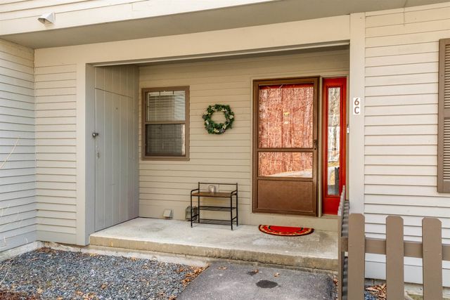 170 Sugar Hill Lane, Hartford, VT 05059