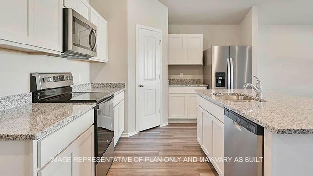 473 Harvest Lake Drive, Snook, TX 77878