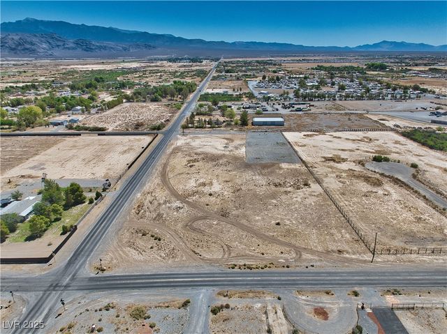 2041 Manse Road, Pahrump, NV 89048