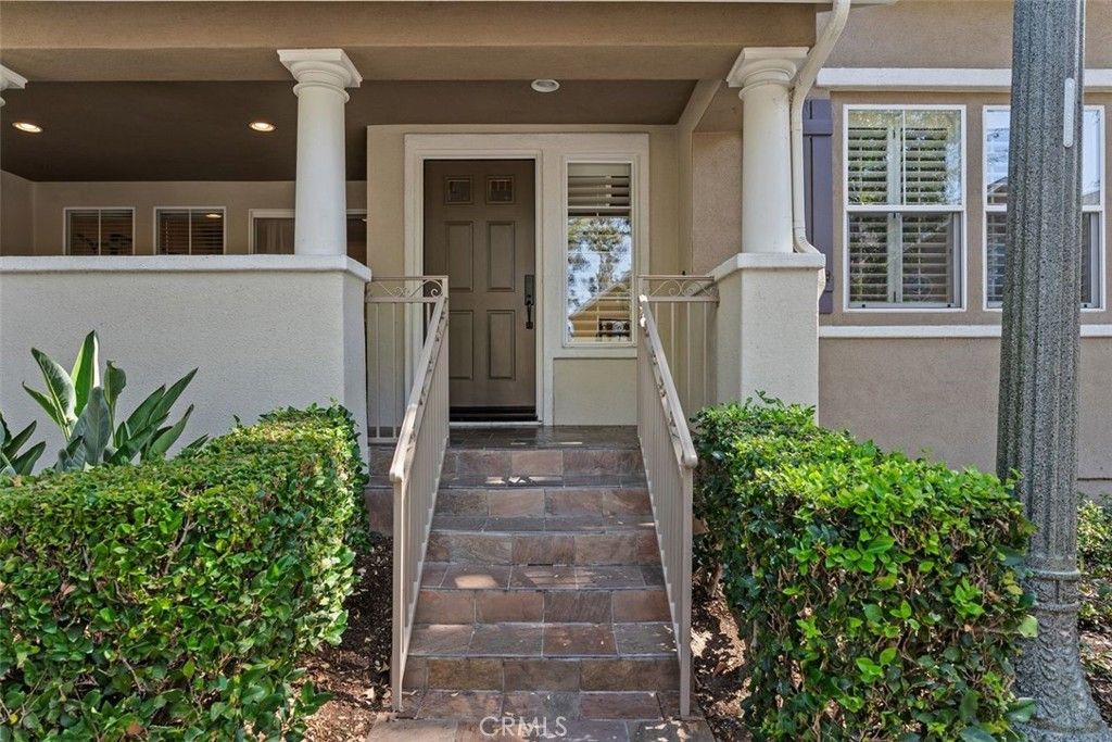 44 Burlingame, Irvine, CA 92602 — photo 5