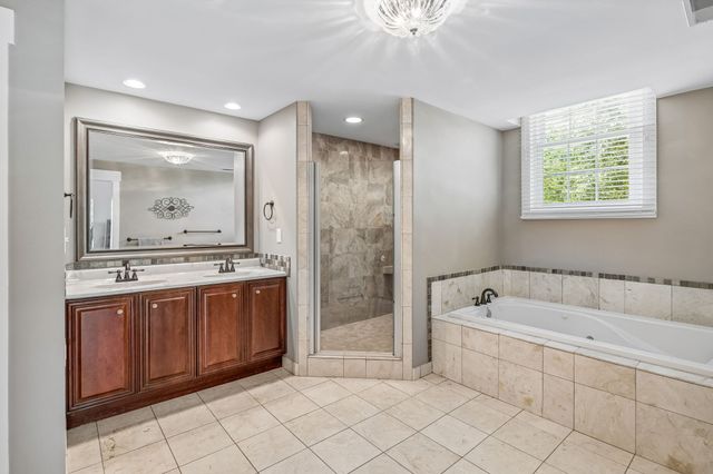 101 Century Oak Dr, Franklin, TN 37069