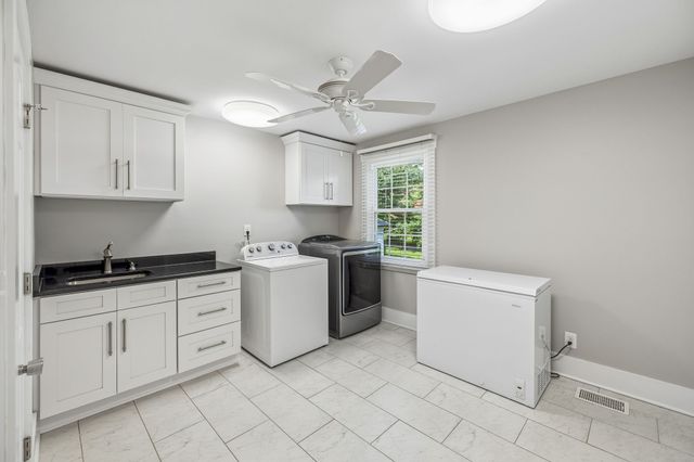 101 Century Oak Dr, Franklin, TN 37069