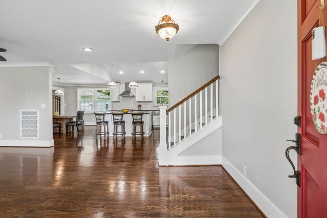 101 Century Oak Dr, Franklin, TN 37069