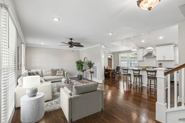 101 Century Oak Dr, Franklin, TN 37069