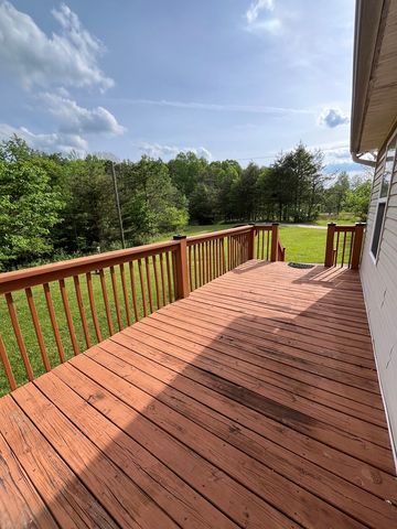 960 Asbury Mill Road, Cleveland, GA 30528