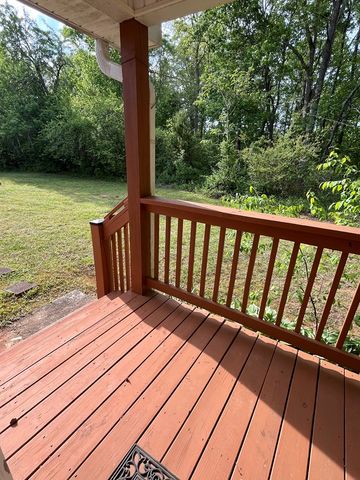 960 Asbury Mill Road, Cleveland, GA 30528