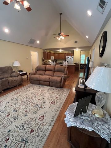960 Asbury Mill Road, Cleveland, GA 30528