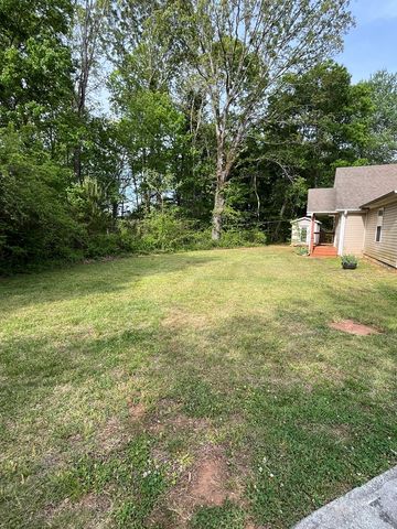 960 Asbury Mill Road, Cleveland, GA 30528