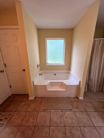 960 Asbury Mill Road, Cleveland, GA 30528