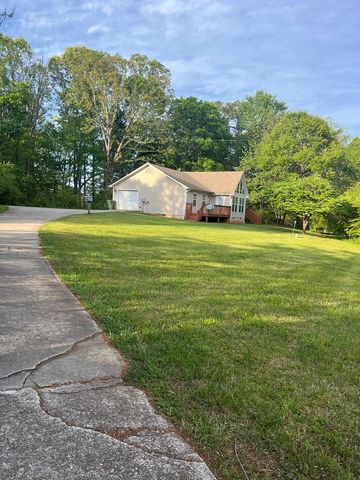 960 Asbury Mill Road, Cleveland, GA 30528