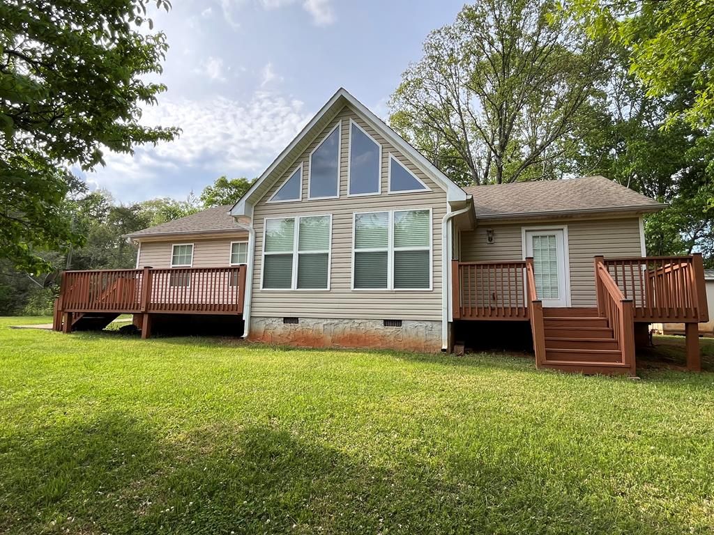 960 Asbury Mill Road, Cleveland, GA 30528
