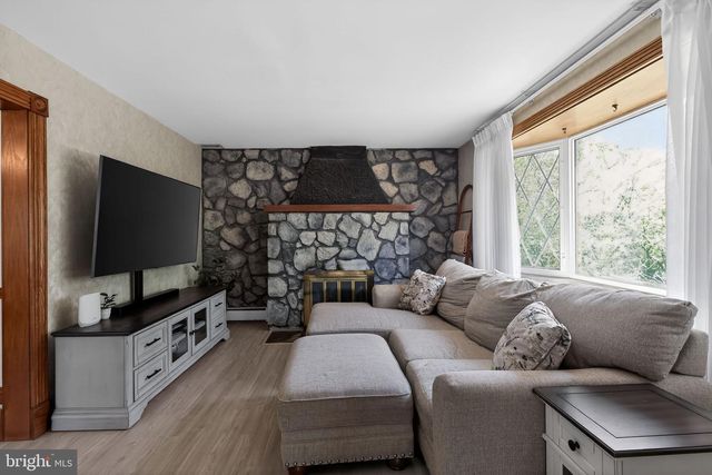 129 FIRST AVE, Glendora, NJ 08029