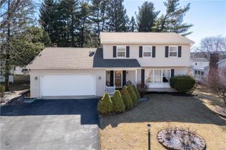 990 Hill Drive, Lower Macungie Twp, PA 18103