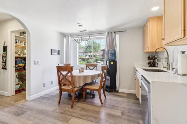 9704 Indian Creek Way, Escondido, CA 92026