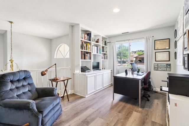 9704 Indian Creek Way, Escondido, CA 92026