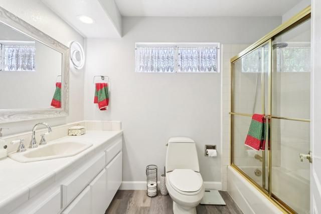 9704 Indian Creek Way, Escondido, CA 92026