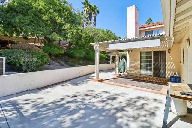 9704 Indian Creek Way, Escondido, CA 92026