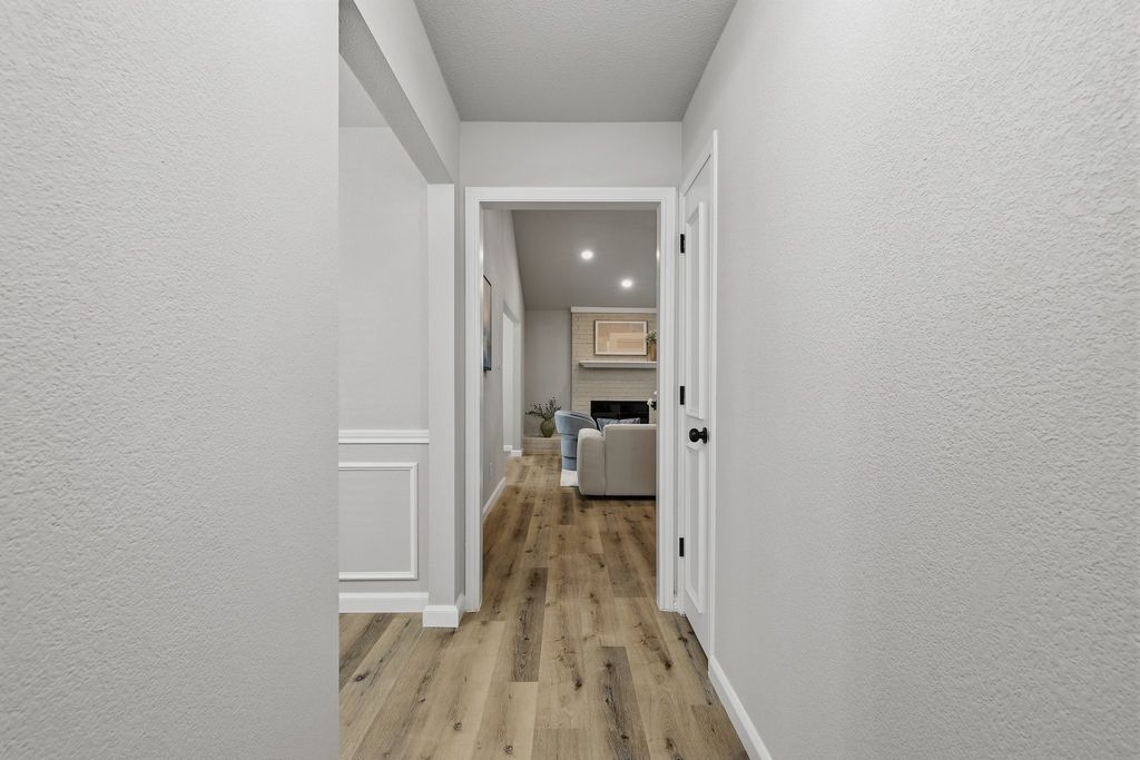 924 Edgefield Trail, Flower Mound, TX 75028 — photo 5