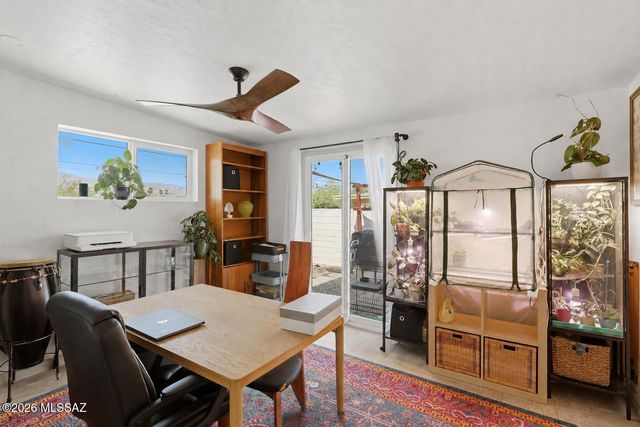 4927 E Adams Street, Tucson, AZ 85712