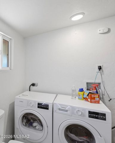 4927 E Adams Street, Tucson, AZ 85712