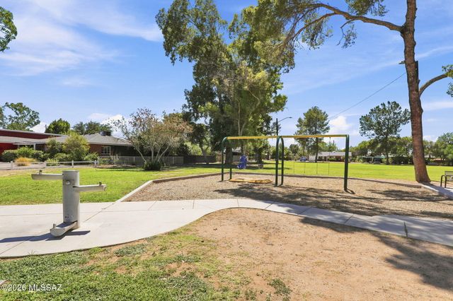 4927 E Adams Street, Tucson, AZ 85712