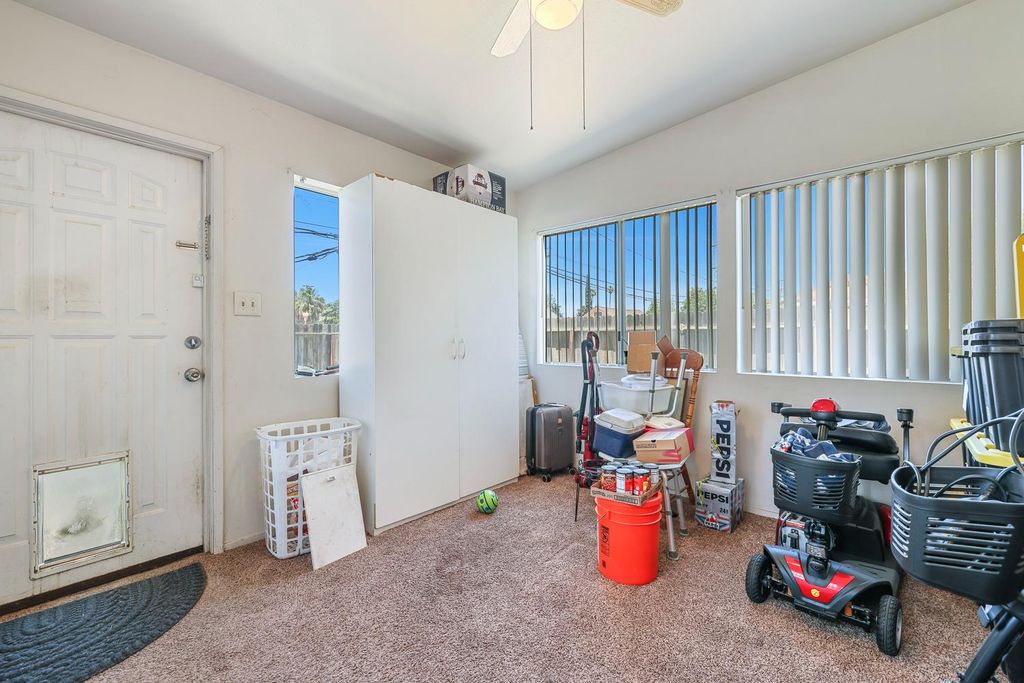 Image 15 of property listing at 2637 A Street, Selma, CA 93662