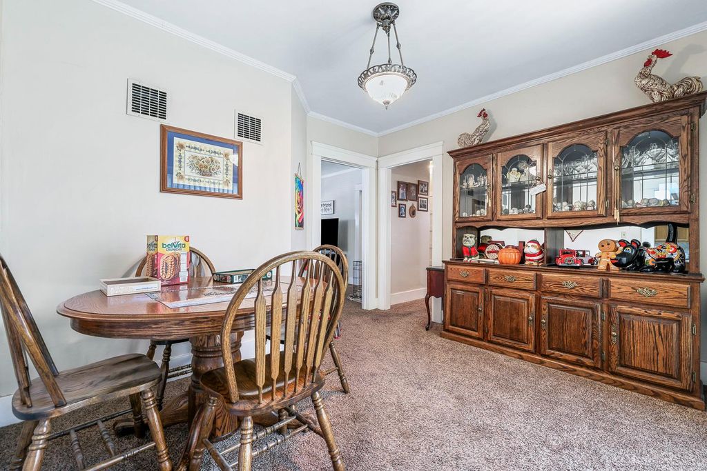 Image 17 of property listing at 2637 A Street, Selma, CA 93662