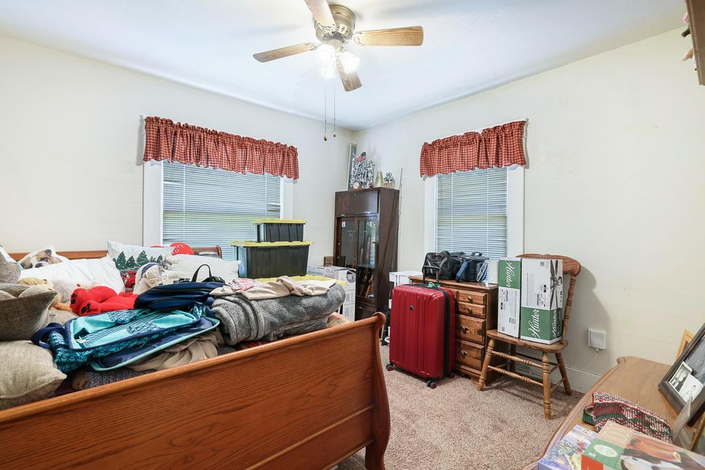 Image 20 of property listing at 2637 A Street, Selma, CA 93662