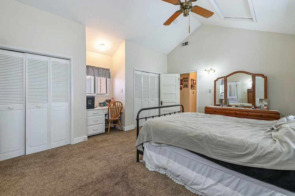 Image 24 of property listing at 2637 A Street, Selma, CA 93662
